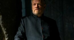 âFoundationâ Star Jared Harris Reveals Which Version of Hari Seldon He Prefers to Play: âI Call Him the âRaven Hariââ